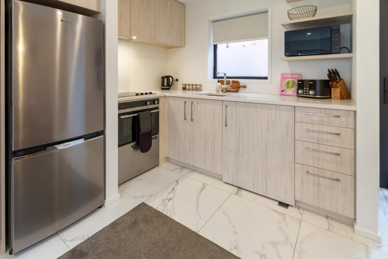 Gorgeous Getaway On Gloucester St- 1 Bed 1 Bath クライストチャーチ エクステリア 写真