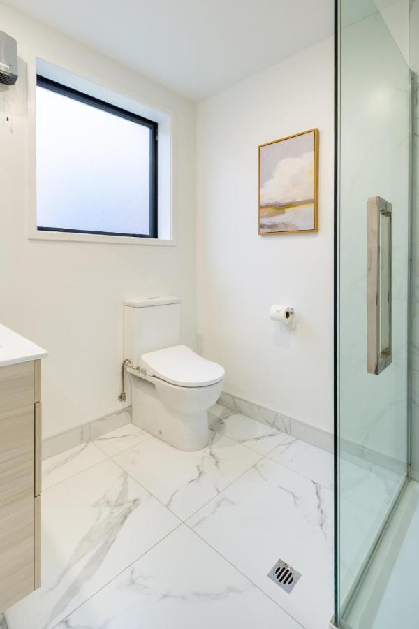 Gorgeous Getaway On Gloucester St- 1 Bed 1 Bath クライストチャーチ エクステリア 写真